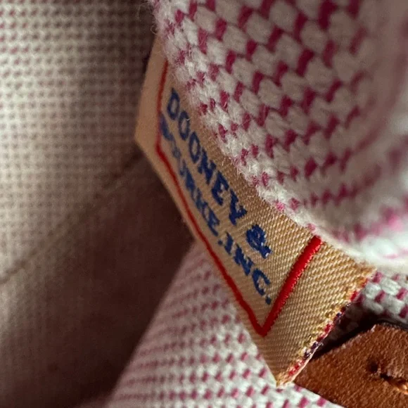 Vintage Dooney & Bourke Pebble Leather Satchel Shoulder Bag with Pockets - Picture 15 of 16